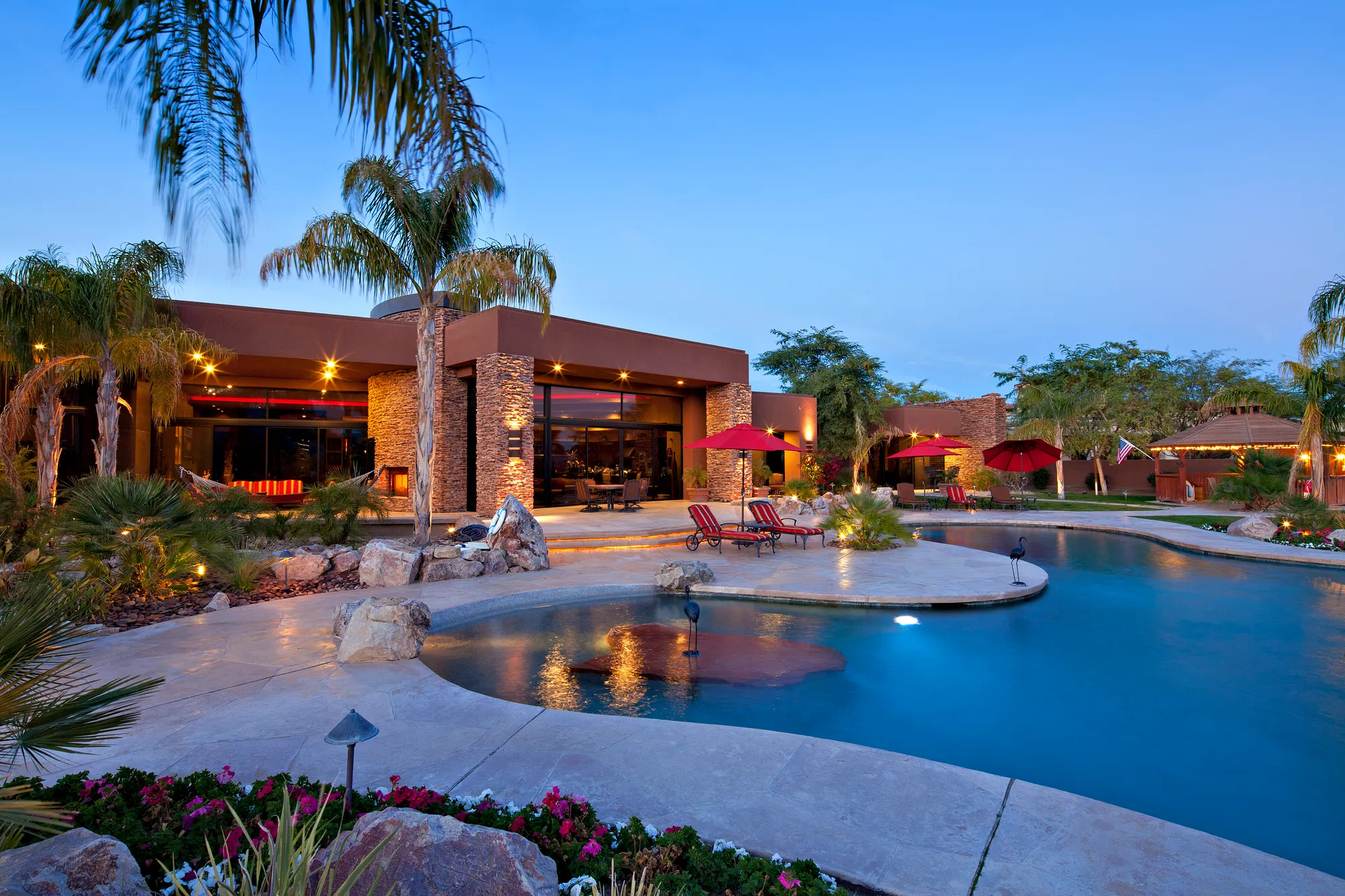 build your own swimming pool